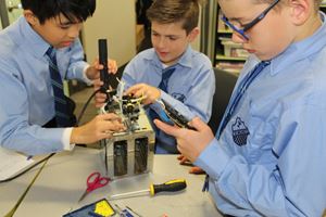 Year5Technology20180924_0349