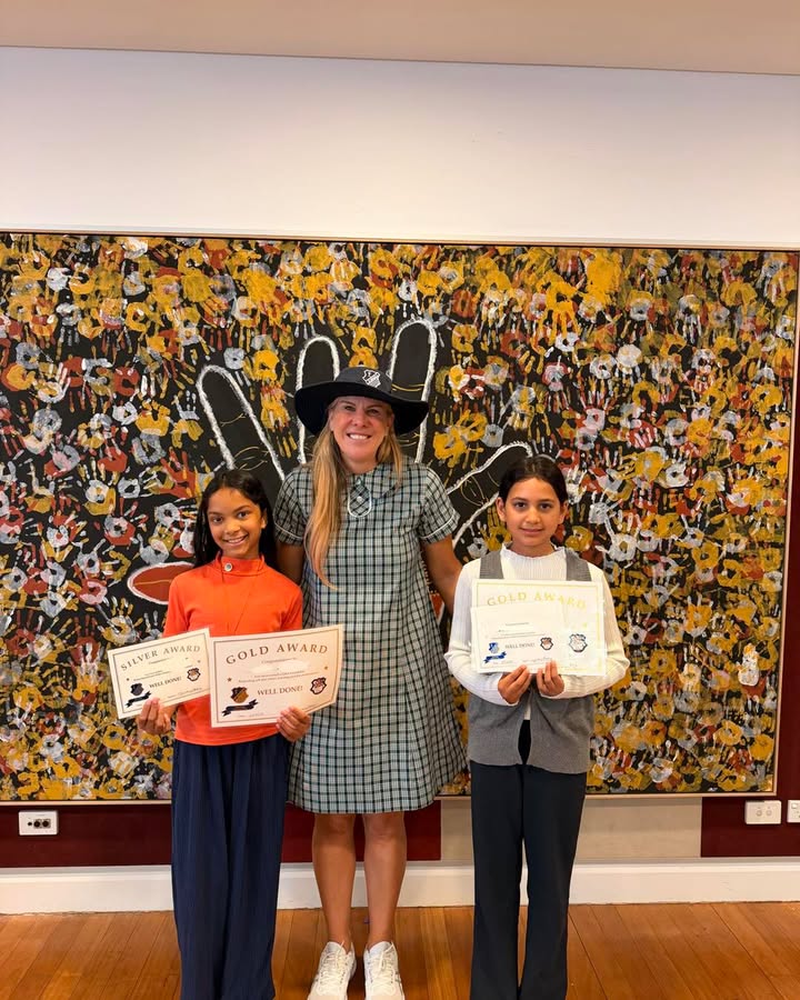 563943395785443_1226862116160231-1