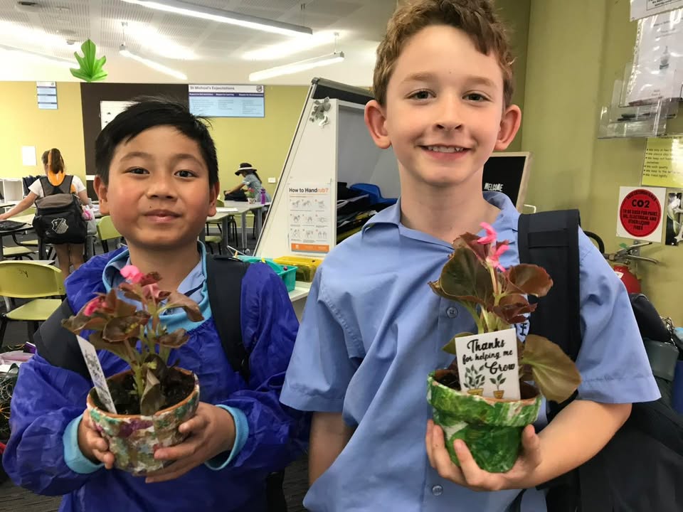 563943395785443_1265920762254366-1