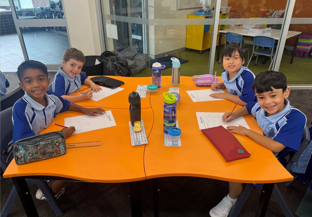 563943395785443_1305279124985196-1